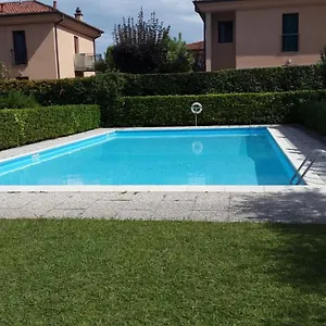 Easy Garda , Sirmione Italien