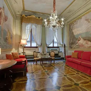 Palazzo Bucciolini Appartamento