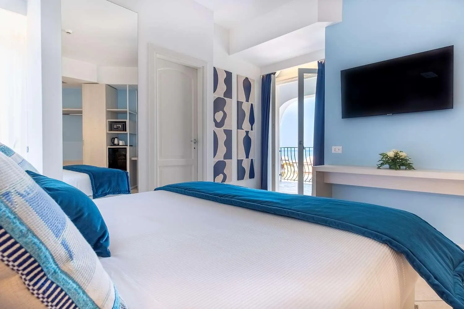 Best Western Hotel Blumarea Castelsardo 4*,